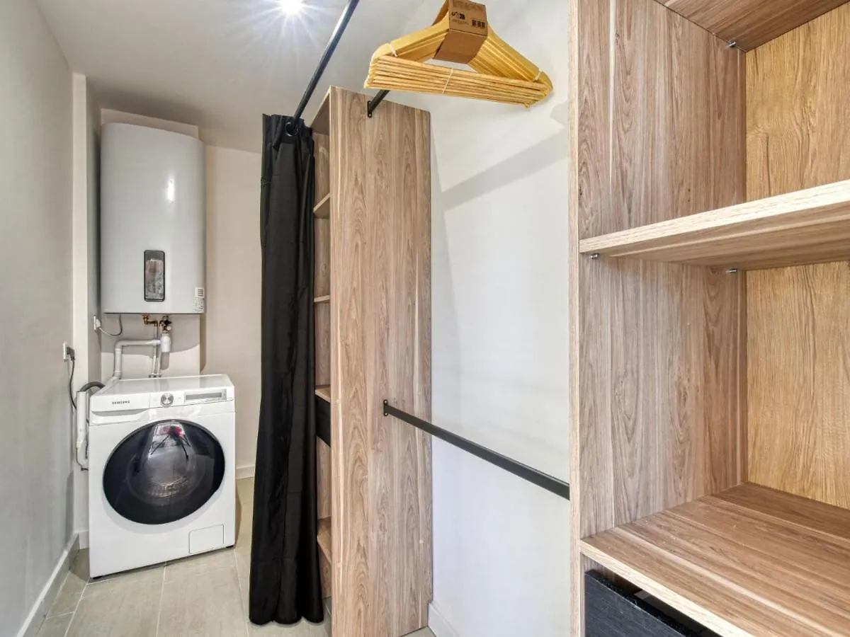 Apartment Le Mediterranee-3 By Interhome Frejus