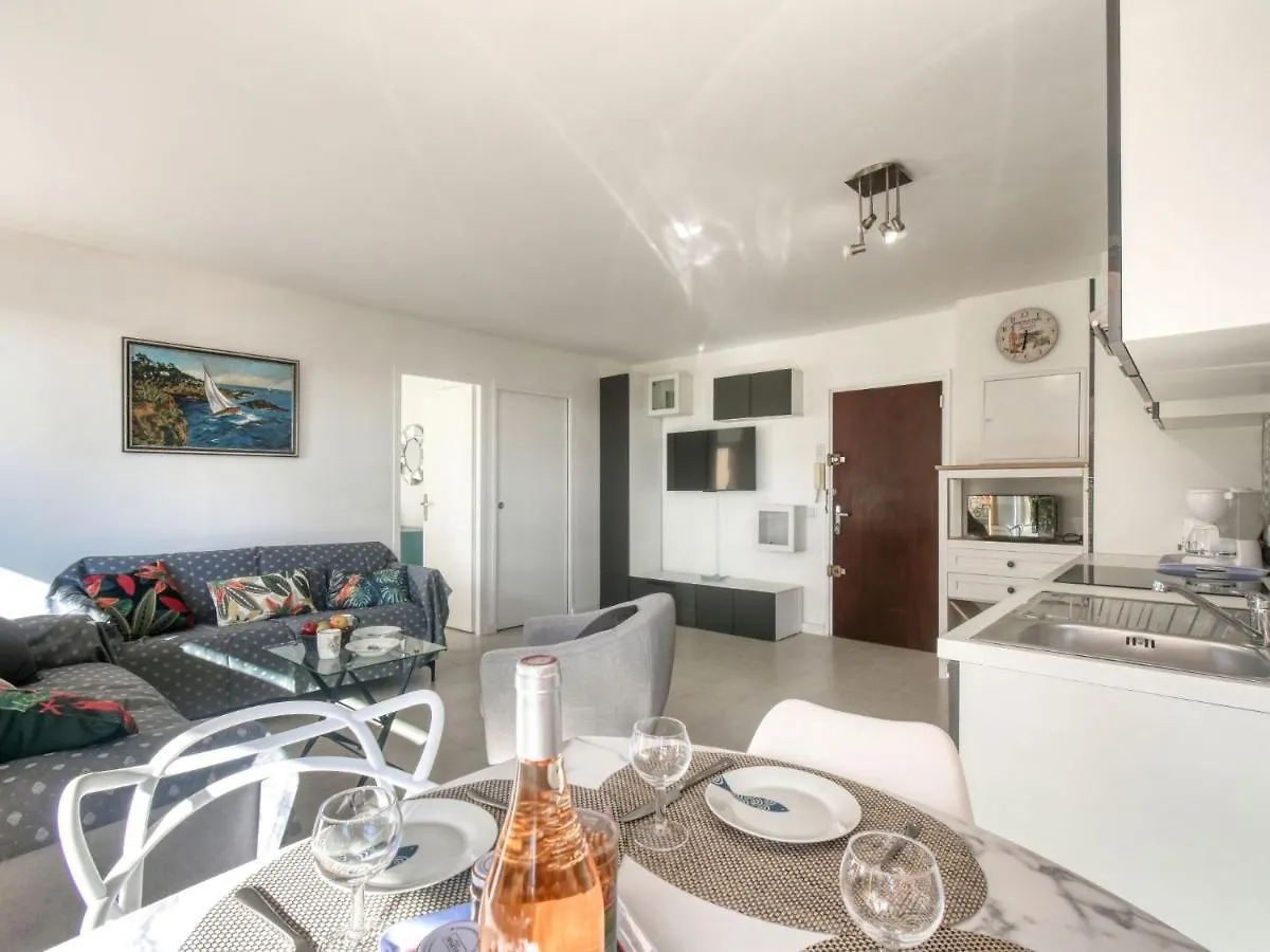 Apartment Le Mediterranee-3 By Interhome Frejus